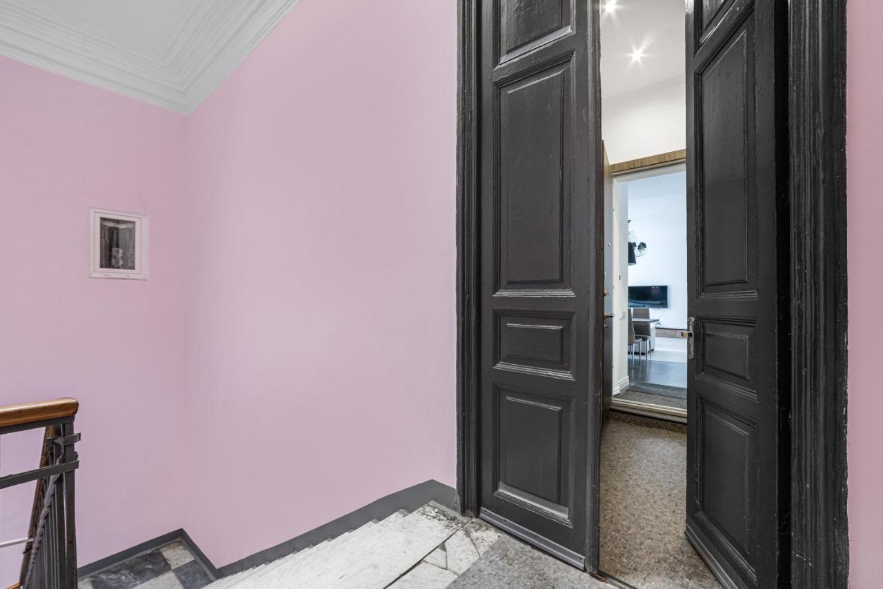 Vorontsov Lane Design Apartment Odesa Exterior photo